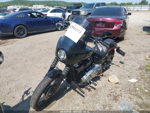 1HD1YJ914SB014388 Harley-Davidson Street Bob