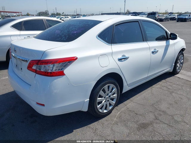 Nissan Sentra 2015 3N1AB7AP1FY302885 Image 4