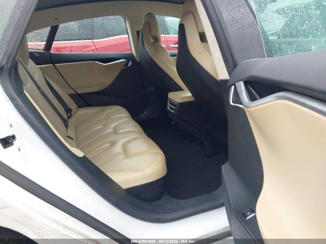 Tesla MODEL S 2017 5YJSA1E2XHF199335 Image 8