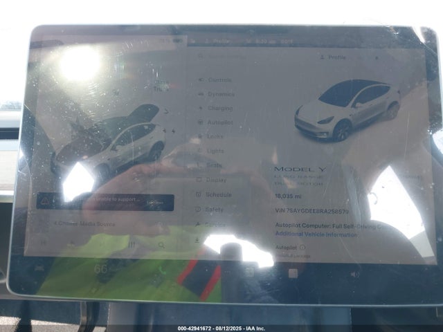 2024 TESLA MODEL Y 7SAYGDEE8RA258579 Photo 6