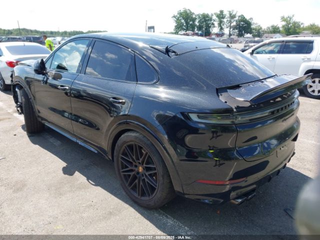 2025 PORSCHE CAYENNE COUPE WP1BG2AY6SDA45023 Photo 2
