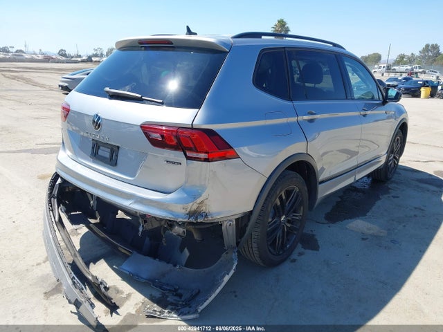 3VV8B7AX5NM102739 Volkswagen Tiguan