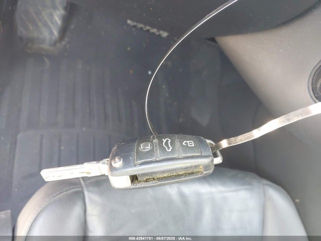 2009 AUDI A4 WAUDF48H09K010334 Photo 10