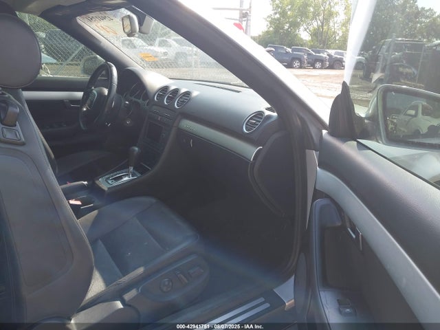 2009 AUDI A4 WAUDF48H09K010334 Photo 4