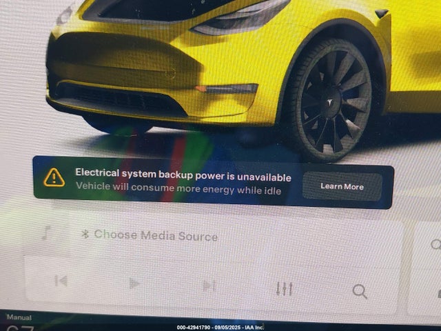 7SAYGDEE6NF387031 Tesla Model Y