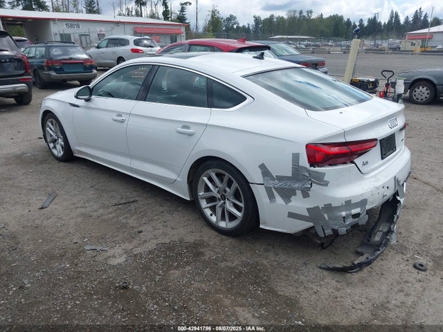 Audi 45 tfsi (2.0t) 2024 WAUFACF59RA070239 Image 3