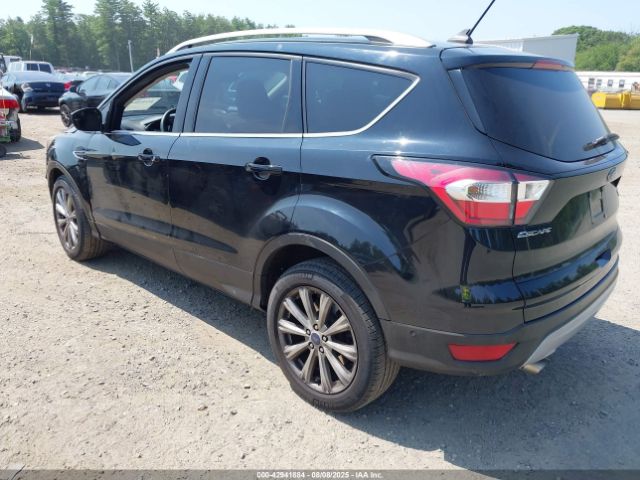 2018 FORD ESCAPE 1FMCU9J9XJUA58366 Photo 2