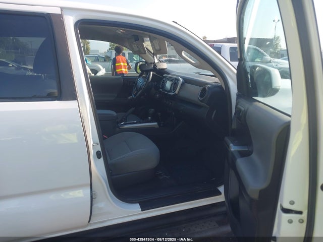 3TMAZ5CN6KM084422 Toyota Tacoma Sr5 V6