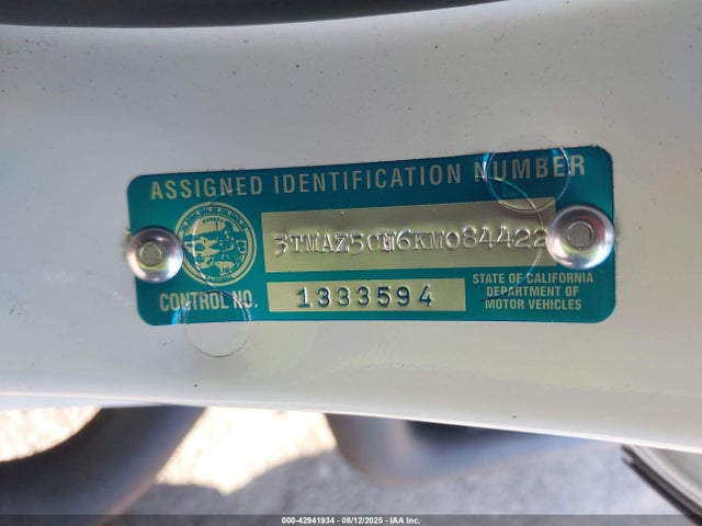 3TMAZ5CN6KM084422 Toyota Tacoma Sr5 V6