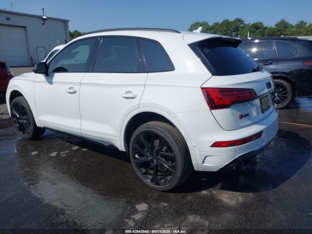 2024 AUDI SQ5 WA1C4AFY1R2043875 Photo 2