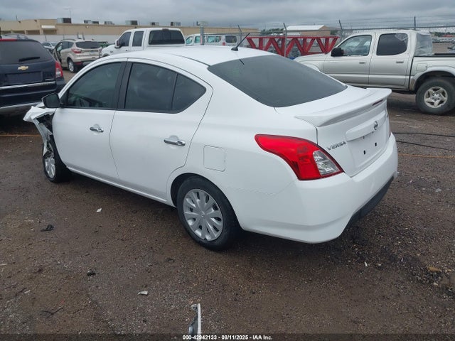 3N1CN7AP5JL845940 Nissan 2018