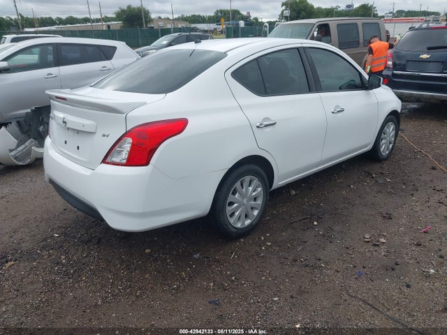3N1CN7AP5JL845940 Nissan 2018