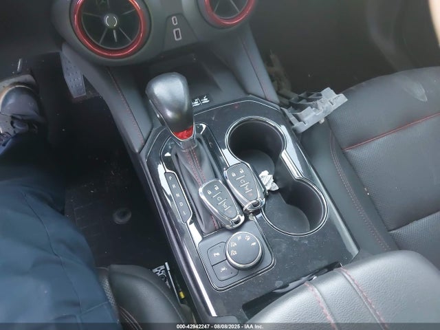 Chevrolet lgx 2021 3GNKBKRSXMS572640 Image 11