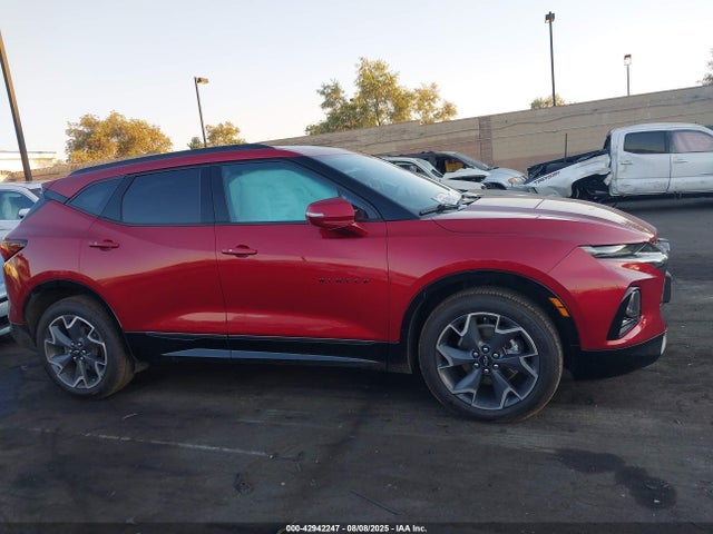 Chevrolet lgx 2021 3GNKBKRSXMS572640 Image 14
