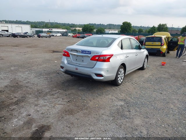 3N1AB7AP9HY317623 Nissan Sentra