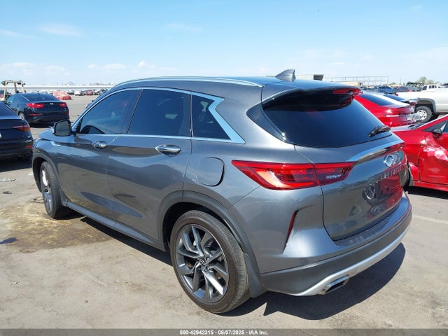 Infiniti QX50 2021 3PCAJ5DAXMF120672 Image 3
