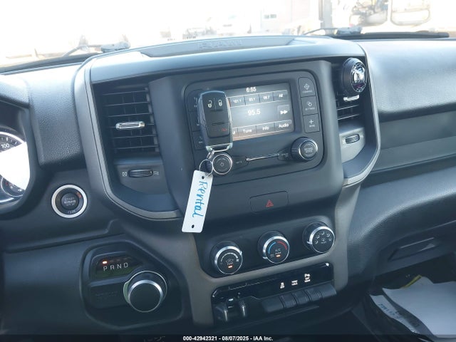 3C6UR5CJXKG518504 RAM 2500