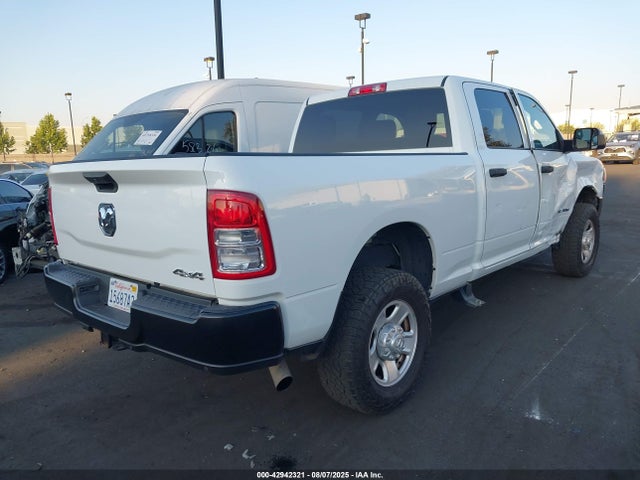 3C6UR5CJXKG518504 RAM 2500