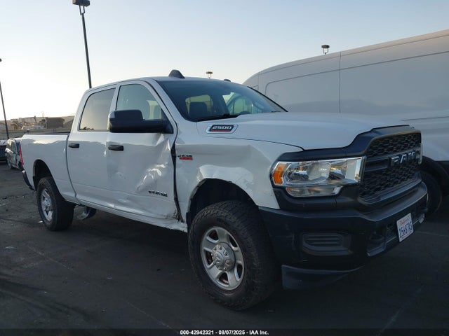 3C6UR5CJXKG518504 RAM 2500