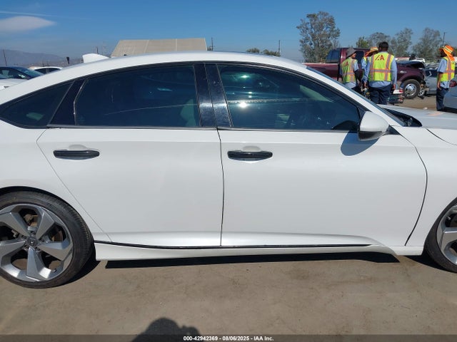 Honda l15be 2018 1HGCV1F97JA117341 Image 13