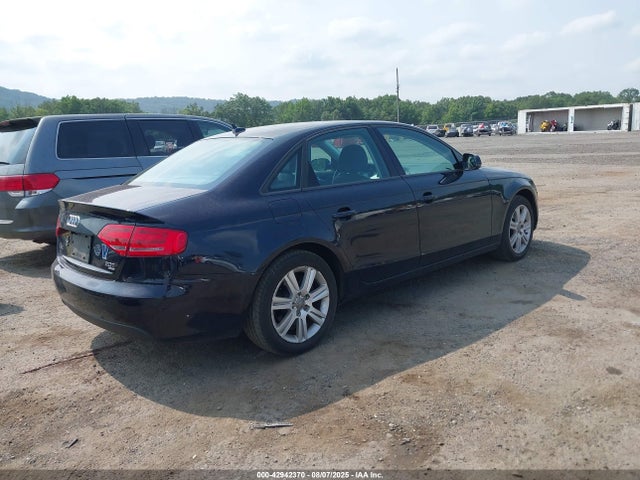 2010 AUDI A4 WAUBFAFLXAN058312 Photo 3