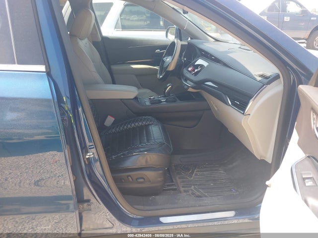 2019 CADILLAC XT4 1GYFZCR46KF187651 Photo 4