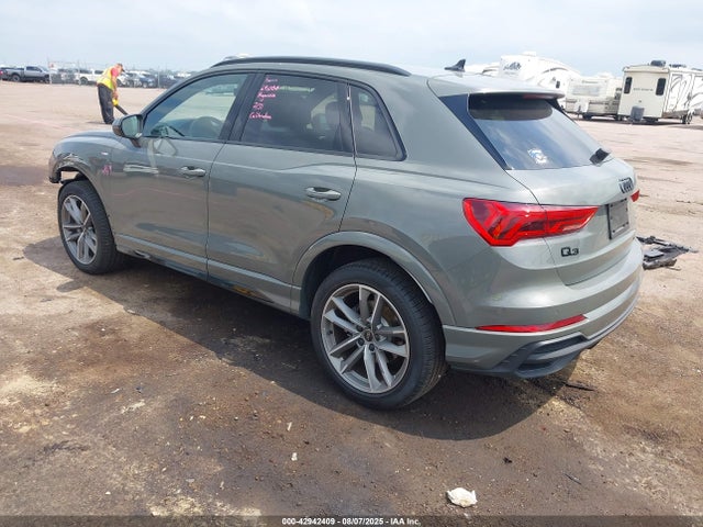 2024 AUDI Q3 WA1EECF33R1158067 Photo 2