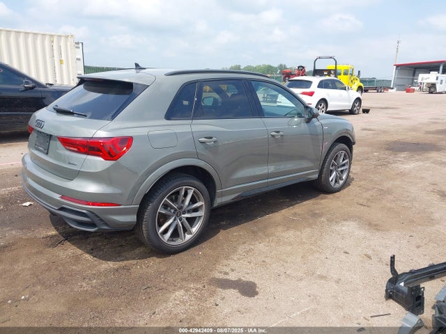2024 AUDI Q3 WA1EECF33R1158067 Photo 3