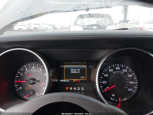 Ford 5.0l 4v premium fuel 2018 1FA6P8CF6J5176775 Image 7