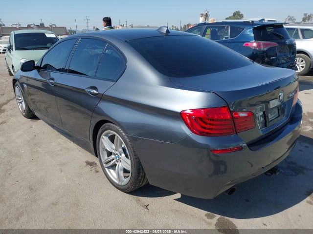 BMW 535i 2016 WBA5B1C56GG130117 Image 3