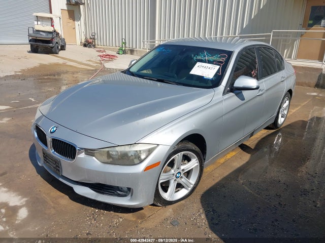 BMW 328I 2015 WBA3A5C52FF609558 Image 2