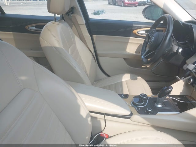 ZARFAEEN5H7537108 Alfa Romeo giulia (952)
