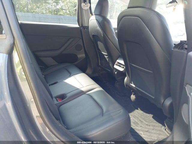 2023 TESLA MODEL Y 7SAYGDEE8PA040638 Photo 7