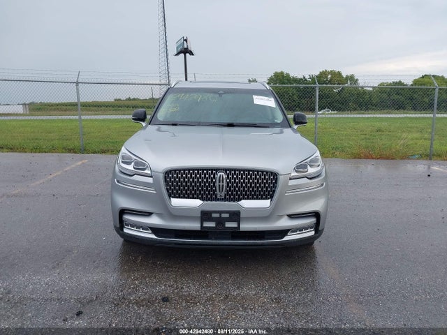 Lincoln Aviator 2020 5LM5J7XC4LGL08806 Image 13