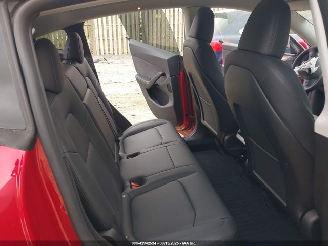 7SAYGDEE9RA256761 Tesla Model Y