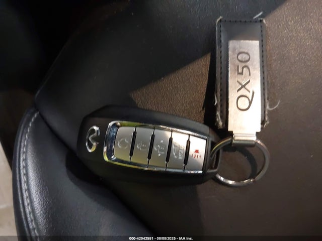 3PCAJ5BB6MF105159 Infiniti QX50