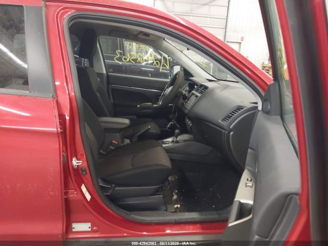 2019 MITSUBISHI OUTLANDER SPORT JA4AR3AU1KU022723 Photo 4