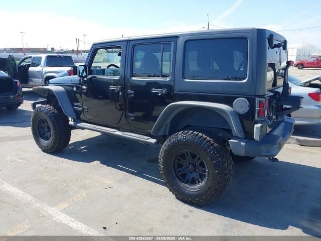 1C4BJWDGXGL215586 Jeep 2016