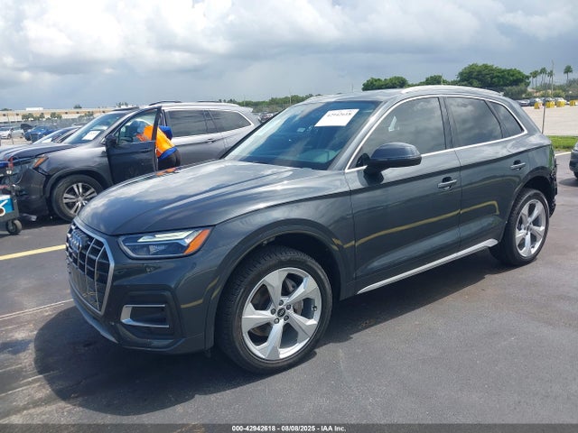 2021 AUDI Q5 WA1BAAFY7M2102845 Photo 1