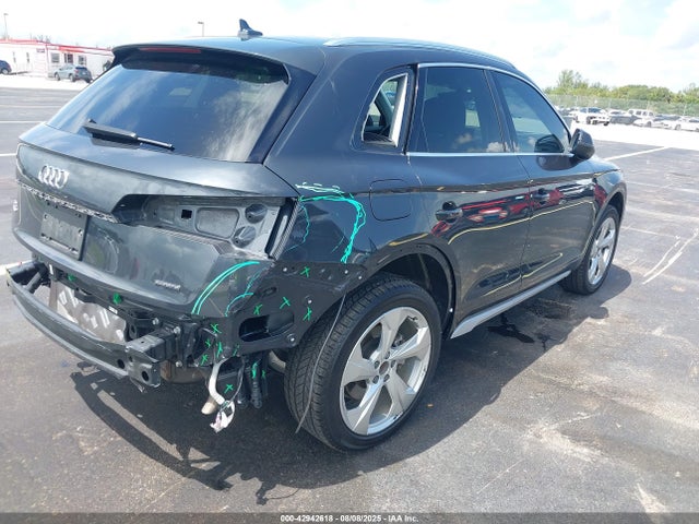 2021 AUDI Q5 WA1BAAFY7M2102845 Photo 3