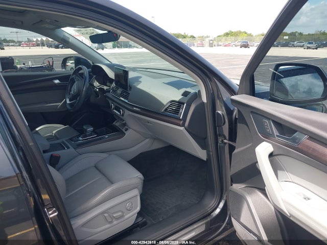 2021 AUDI Q5 WA1BAAFY7M2102845 Photo 4