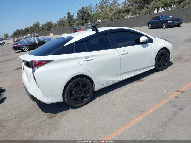 JTDKBRFU5H3579076 Toyota 2zr-fxe,1nm