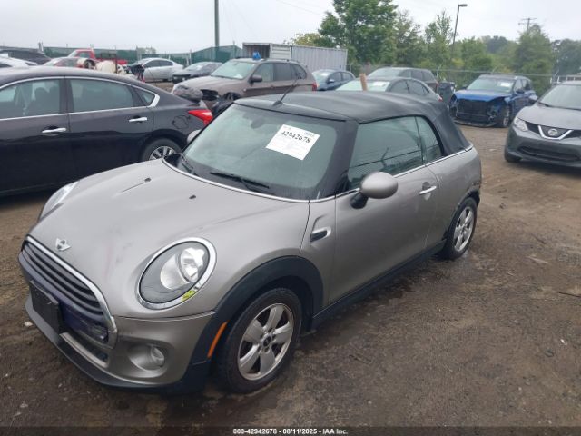 2016 MINI CONVERTIBLE WMWWG5C52G3A83417 Photo 1