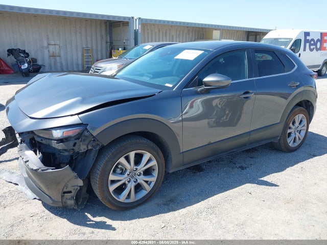 Mazda py 2021 3MVDMBBL3MM317894 Image 2