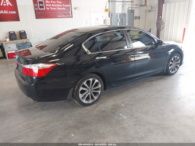 Honda k24w1 2014 1HGCR2F5XEA004612 Image 4