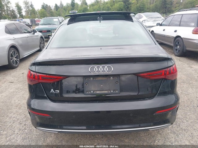 WAUAUDGY4RA072478 Audi 40 tfsi (2.0t)