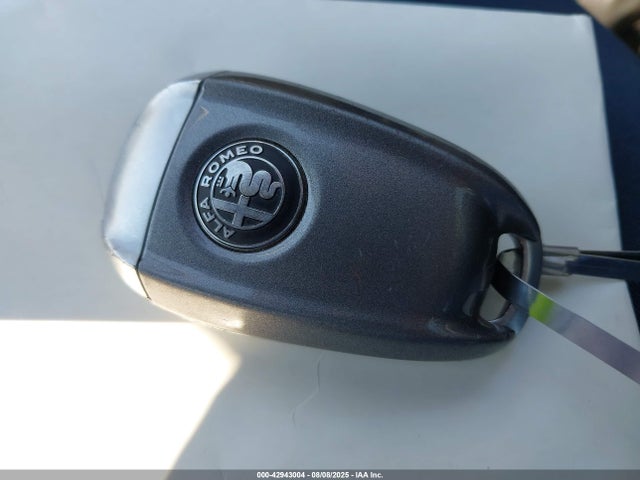 ZARFAMAN9K7609905 Alfa Romeo giulia (952)