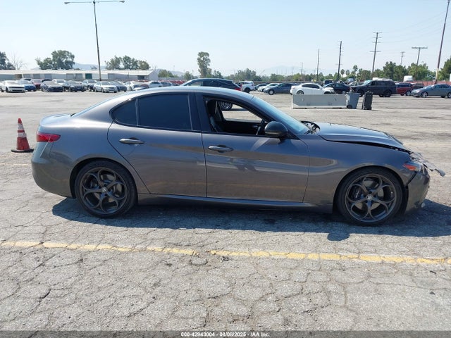 ZARFAMAN9K7609905 Alfa Romeo giulia (952)