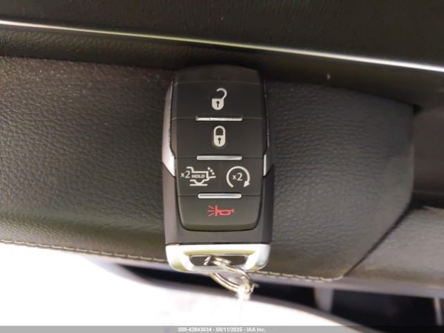 2025 RAM 1500 1C6SRFFPXSN683800 Photo 10