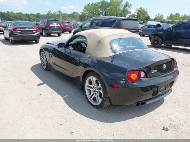 2003 BMW Z4 4USBT534X3LU04478 Photo 2